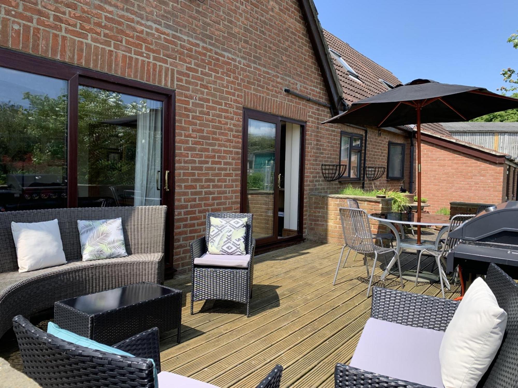 Robeanne House 3*